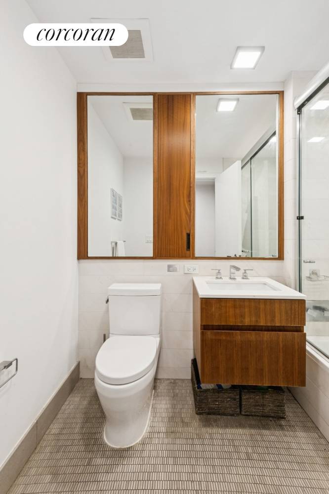 Brooklyn, NY 11217,319 SCHERMERHORN Street #4E