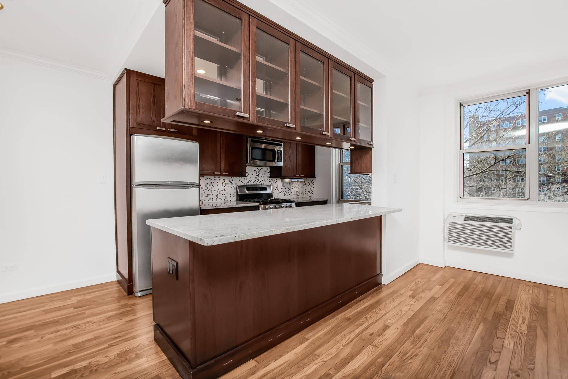 Bronx, NY 10463,629 KAPPOCK Street #4LM