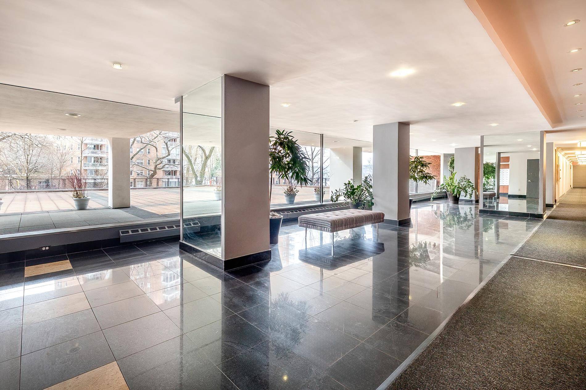 Bronx, NY 10463,2727 Palisade Avenue #9-B