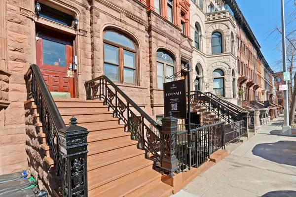135 W 122nd Street, Manhattan, NY 10027
