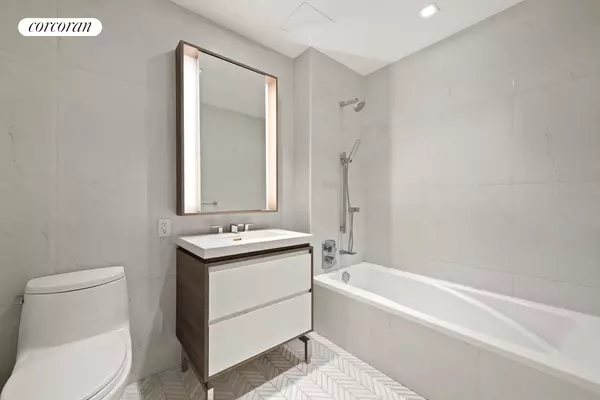 Manhattan, NY 10036,505 W 43RD Street #5J