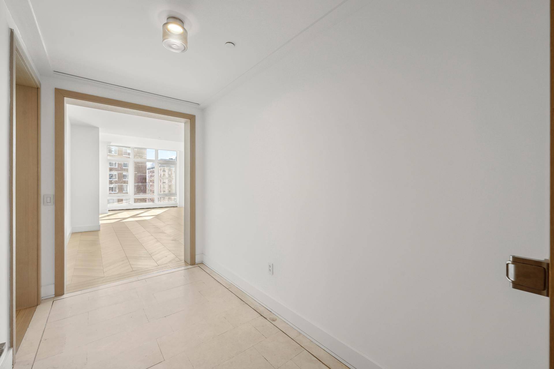 Manhattan, NY 10023,200 AMSTERDAM Avenue #11B