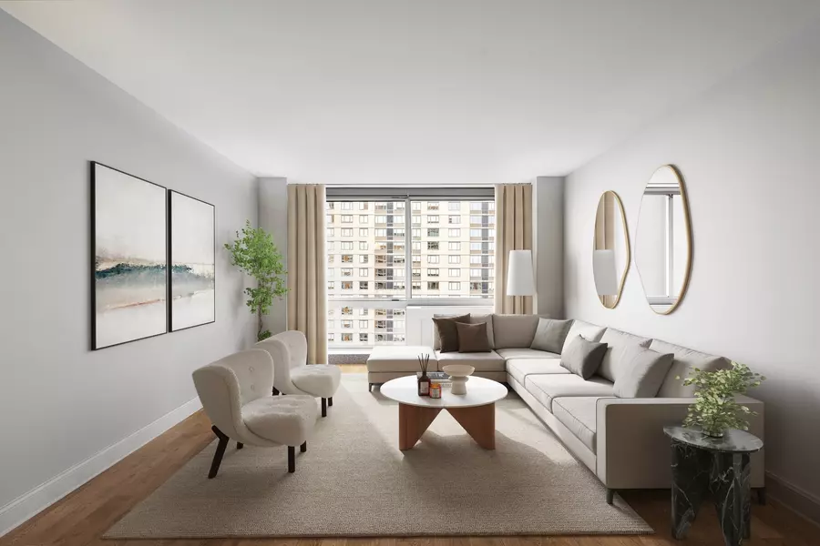 215-217 E 96th Street #27-FG, Manhattan, NY 10128