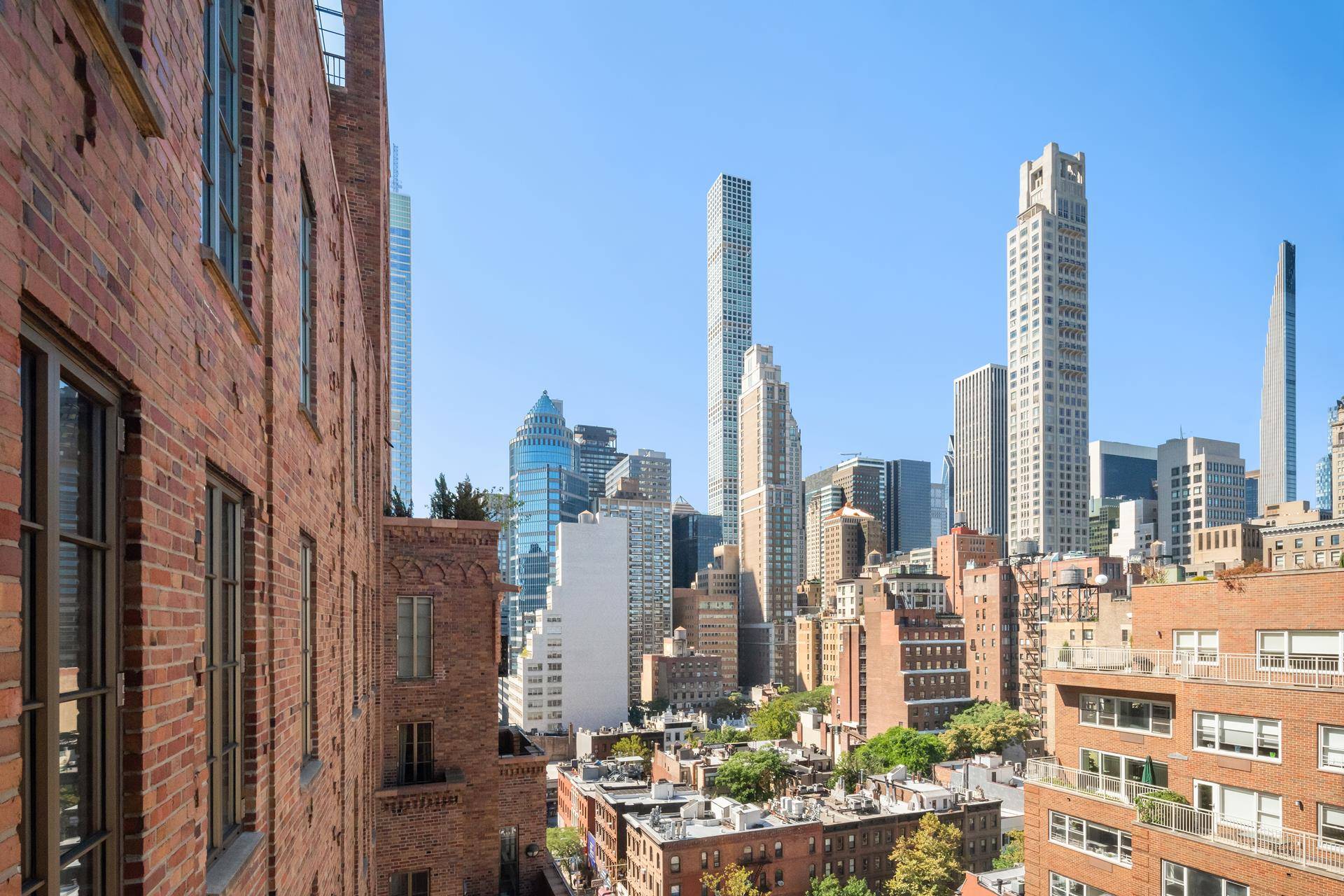 Manhattan, NY 10065,140 E 63RD Street #14A