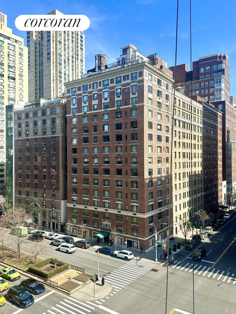Manhattan, NY 10028,1036 PARK Avenue #9D