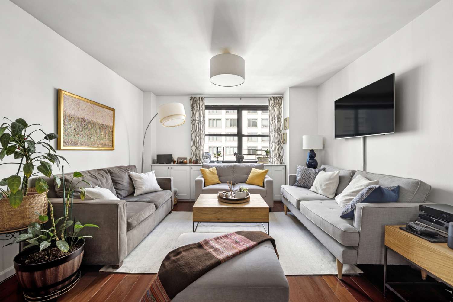 200 E 24TH Street #1201/1202, Manhattan, NY 10010