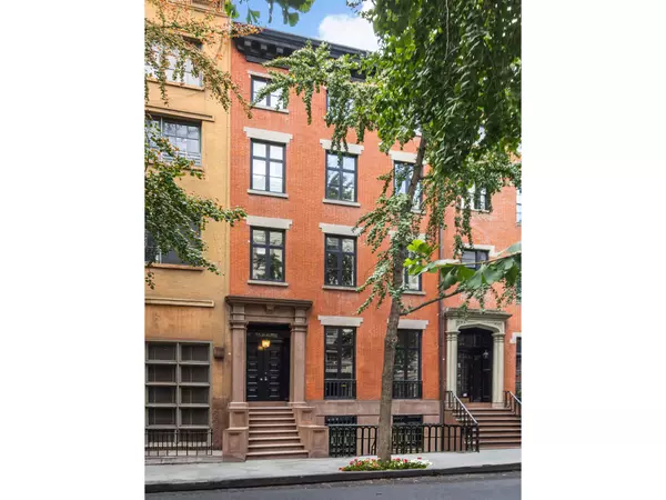 20 E 10TH Street, Manhattan, NY 10003