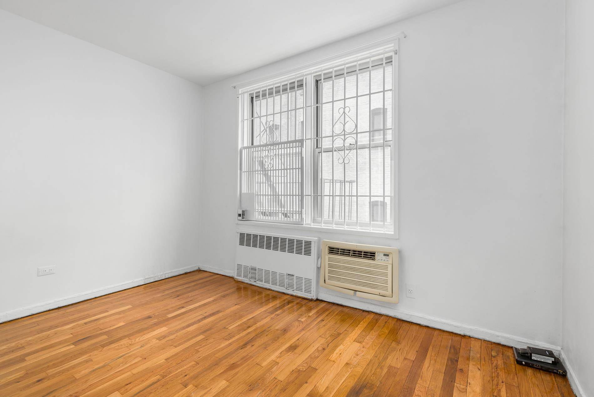 Brooklyn, NY 11218,310 Beverley Road #2-A
