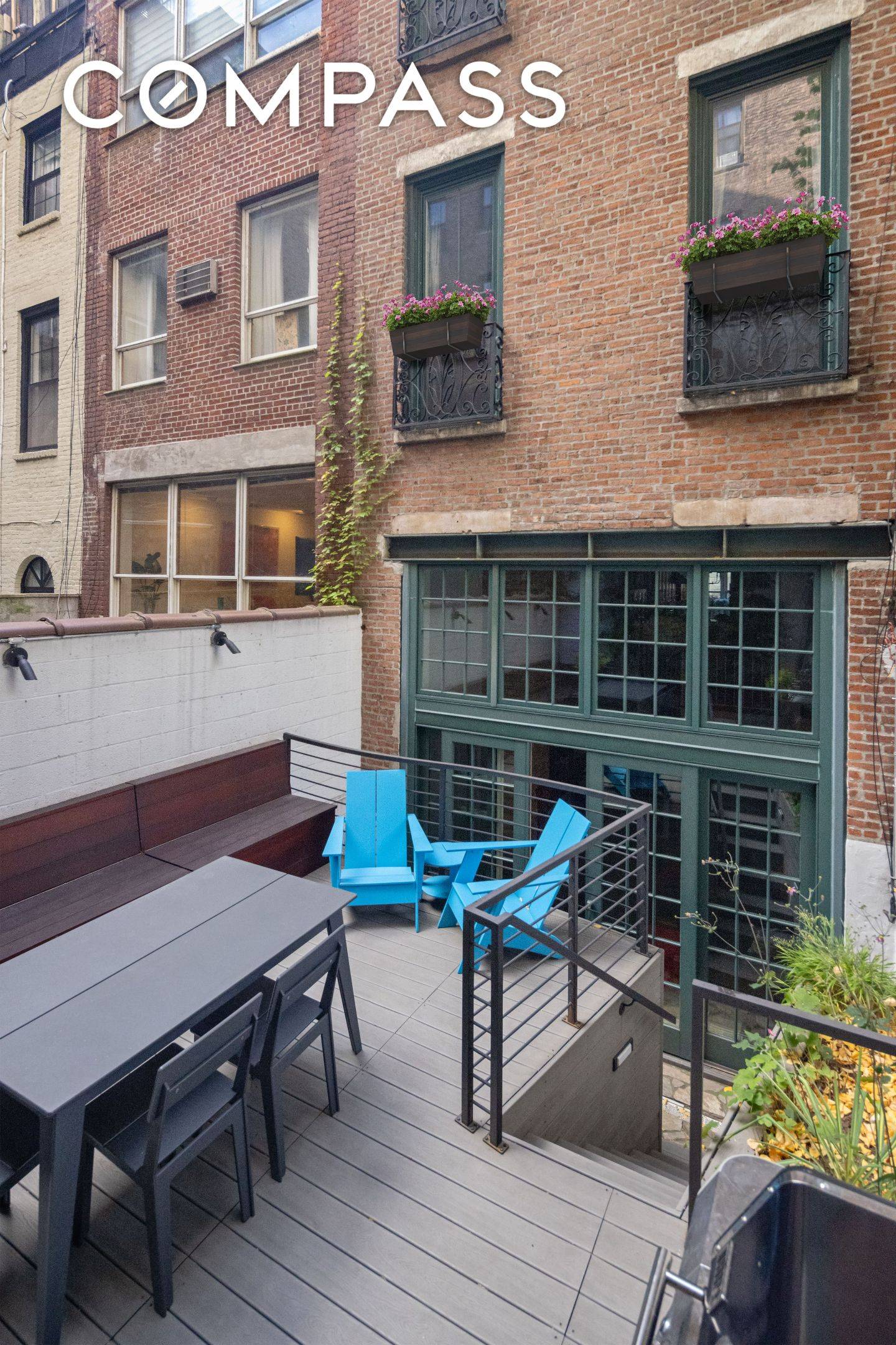 Manhattan, NY 10011,217 W 22nd Street