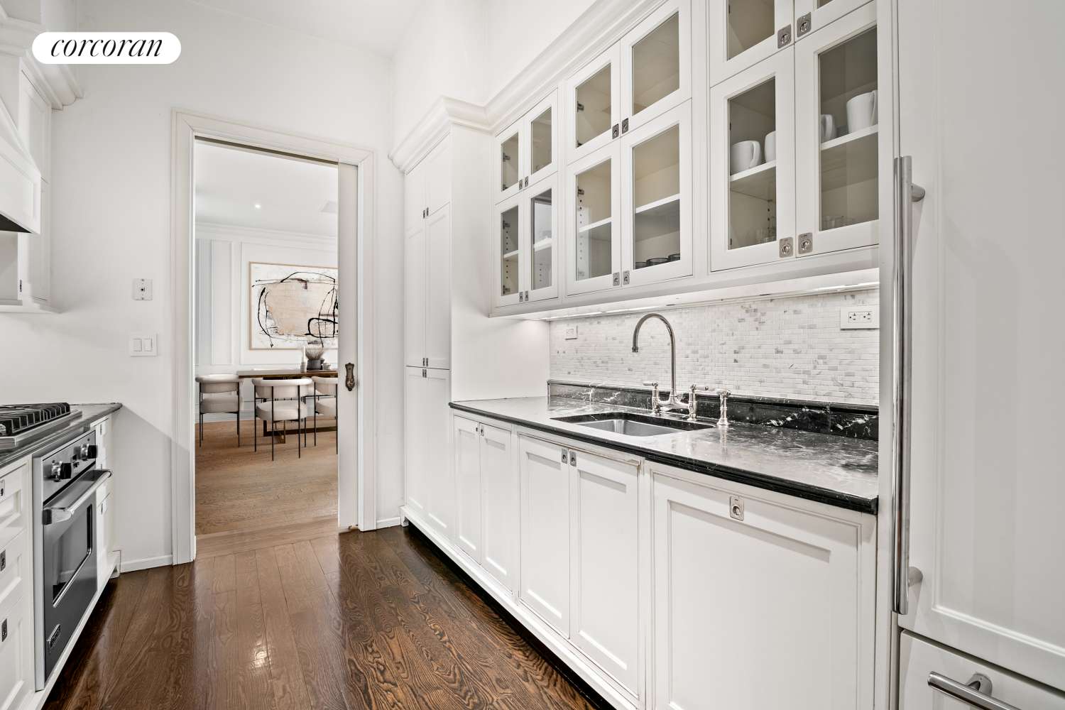Manhattan, NY 10019,1 CENTRAL Park S #701