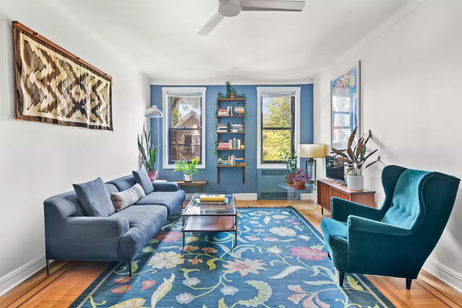 260 OCEAN Parkway #3C, Brooklyn, NY 11218
