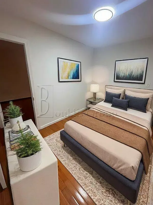 Queens, NY 11375,110-31 72nd Drive #2