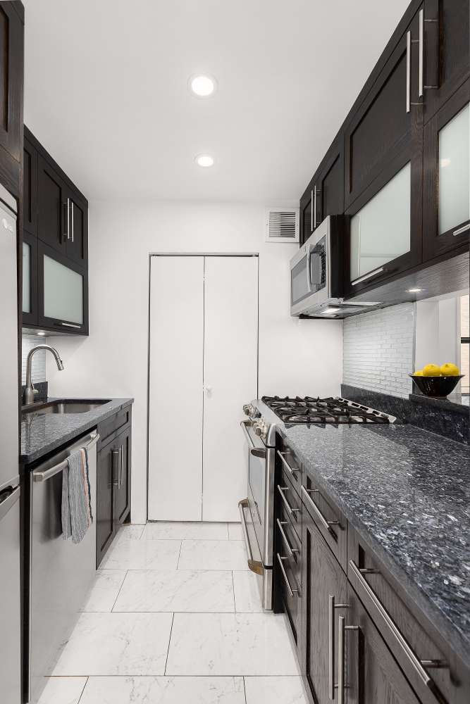 Manhattan, NY 10025,4 W 109TH Street #2F