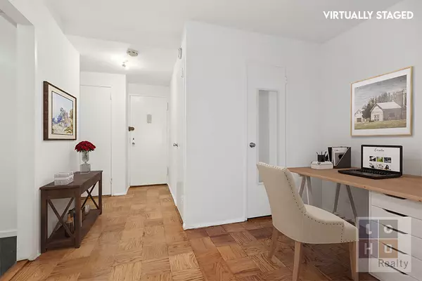 Manhattan, NY 10002,385 Grand Street #L502