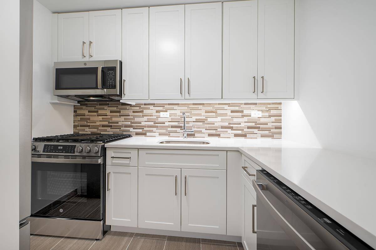 245 E 25th Street #10-L, Manhattan, NY 10010