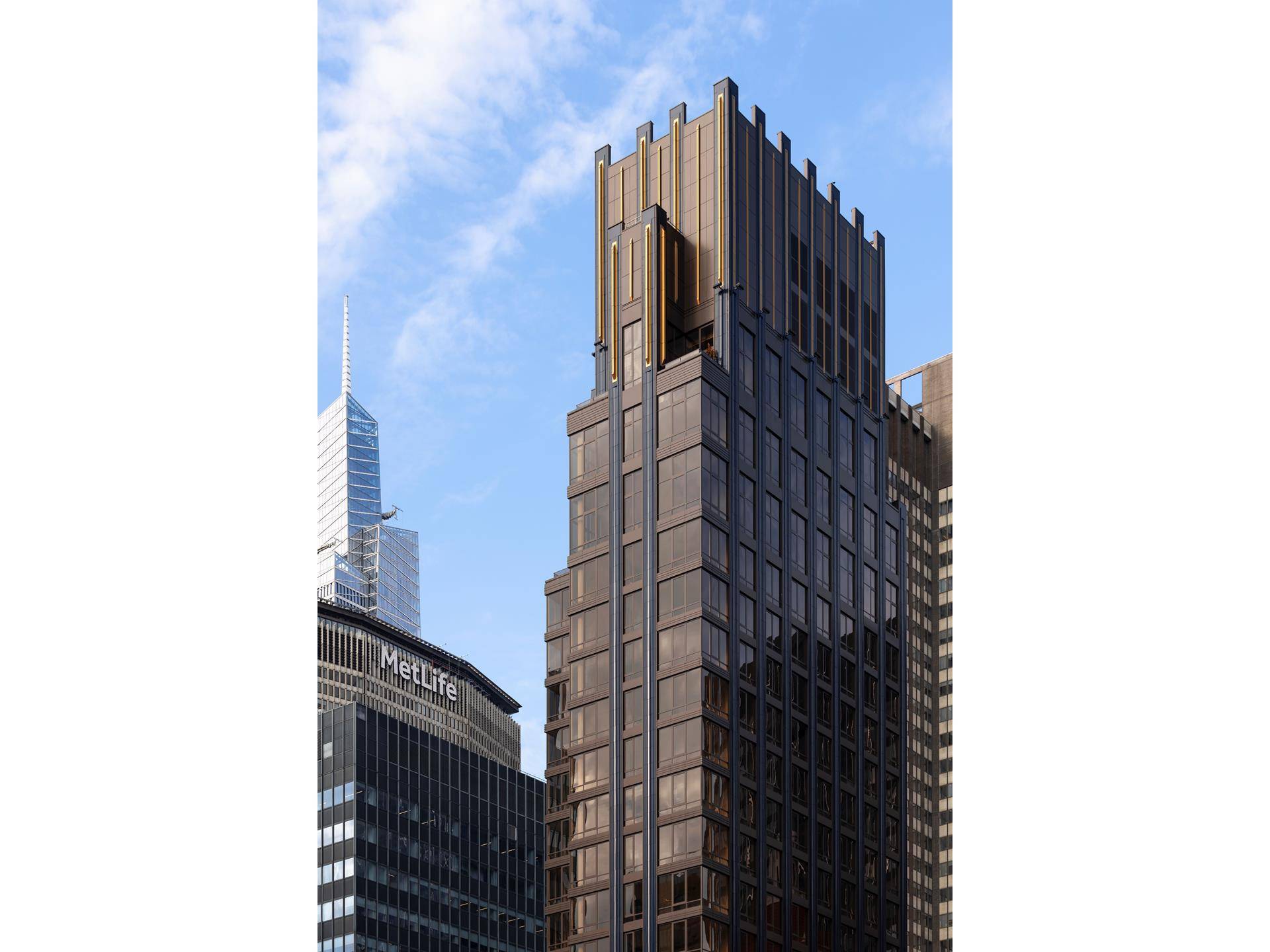 Manhattan, NY 10017,135 E 47TH Street #21E