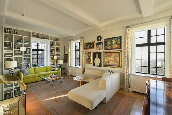 12 W 72ND Street #PHA, Manhattan, NY 10023