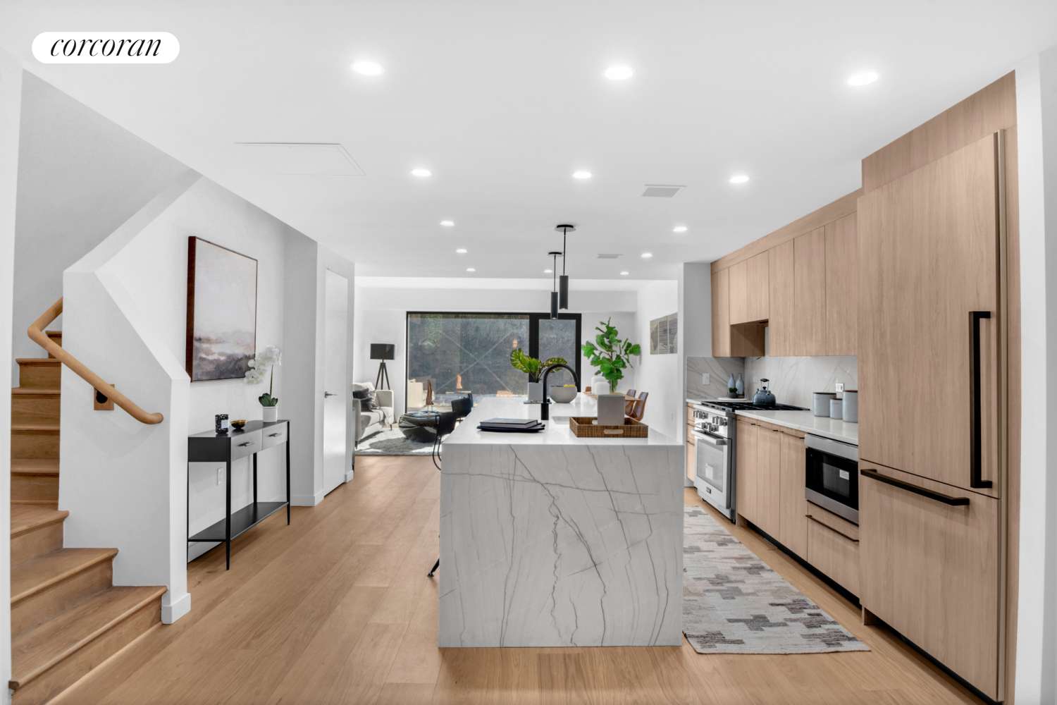 28 HUNTINGTON Street, Brooklyn, NY 11231