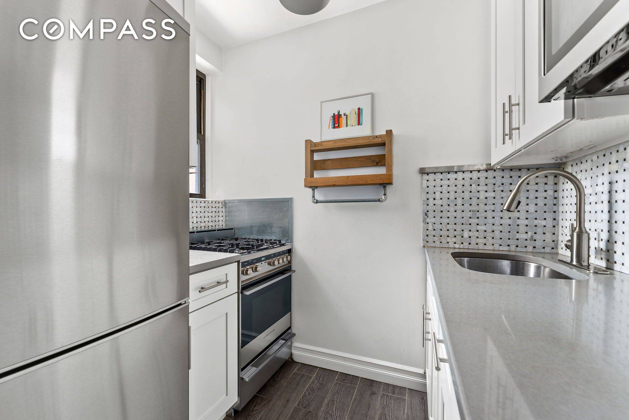 Manhattan, NY 10034,675 Academy Street #3A