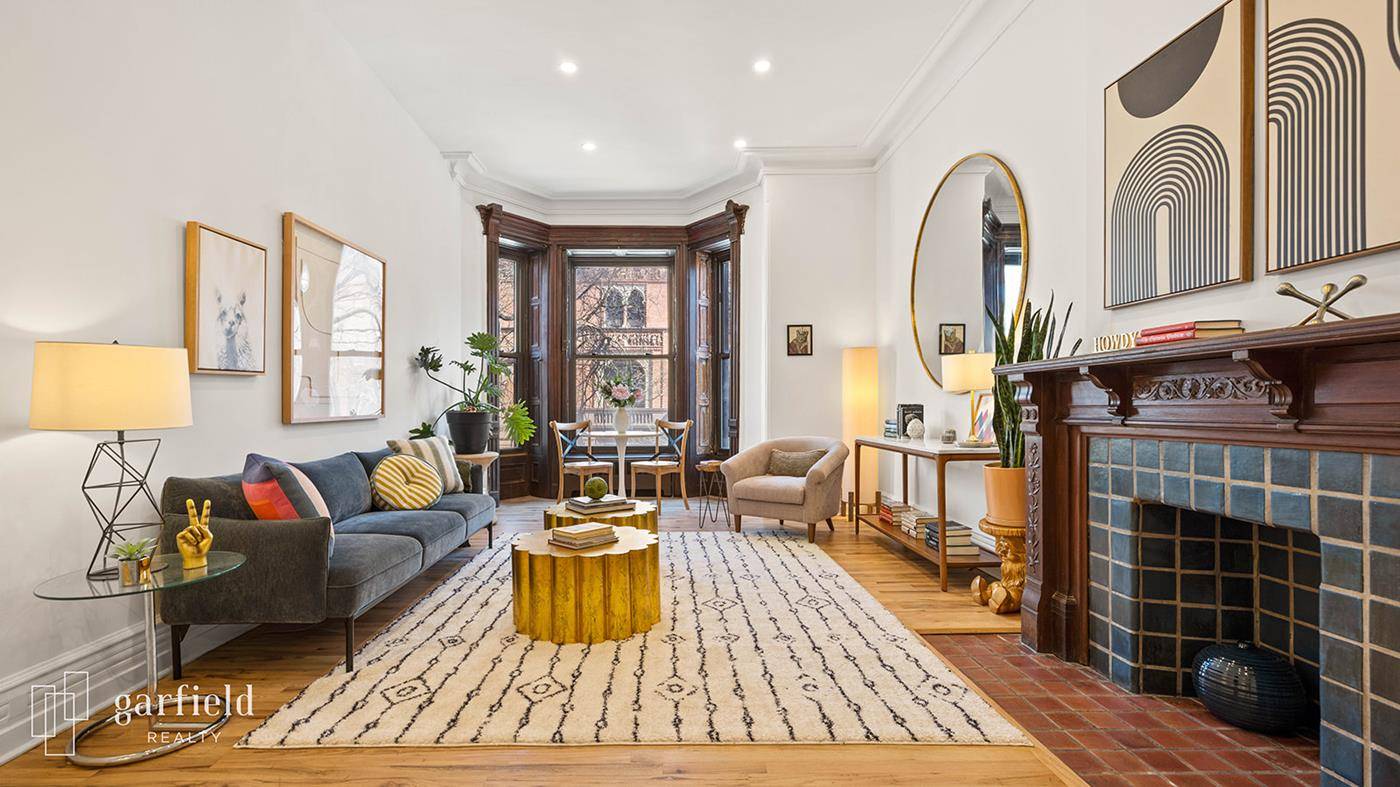 24 8th Avenue #2-A, Brooklyn, NY 11217