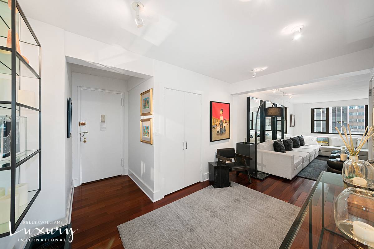 135 E 54th Street #15B, Manhattan, NY 10022