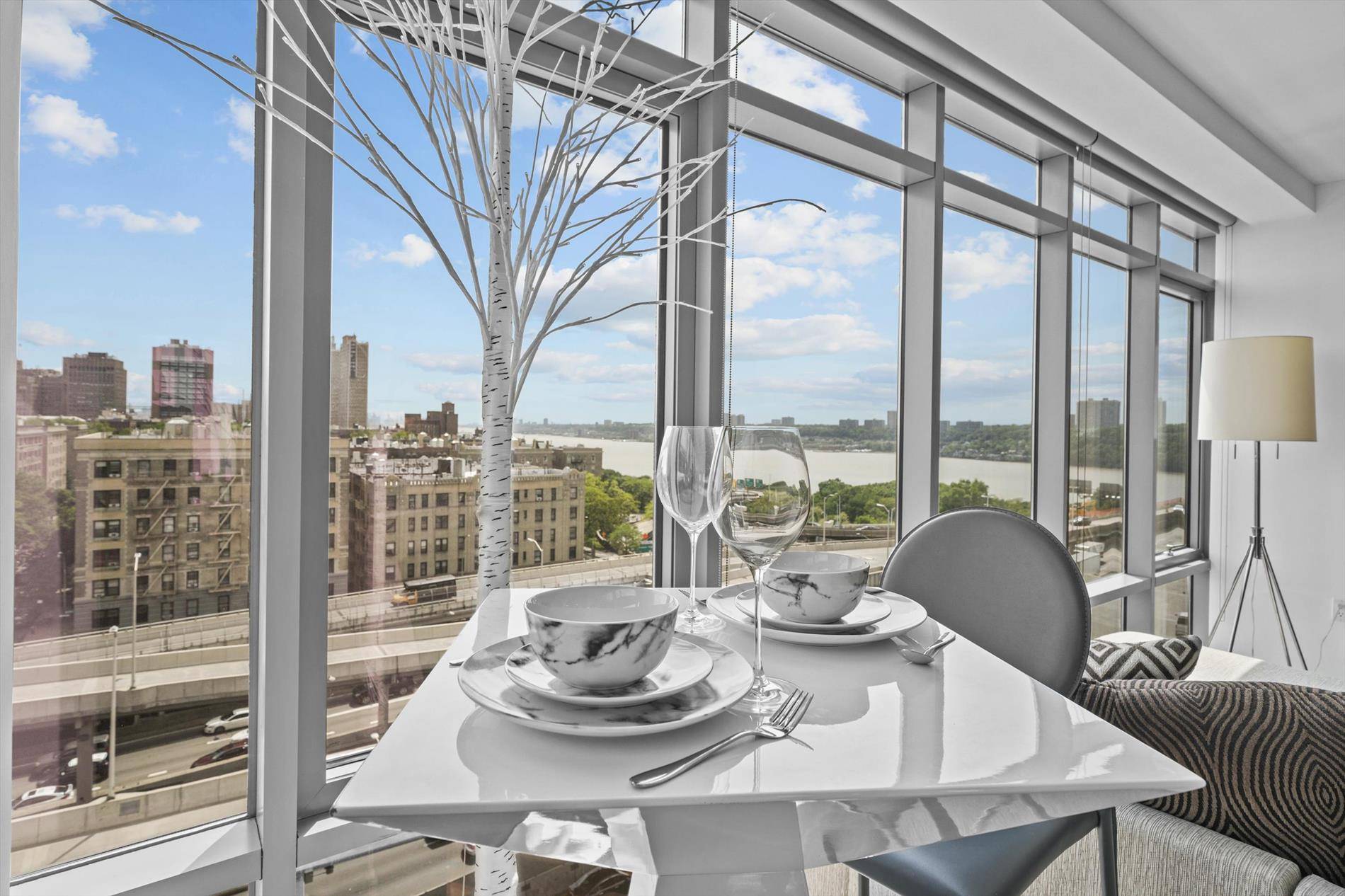 Manhattan, NY 10033,40 Pinehurst Avenue #PH-8B