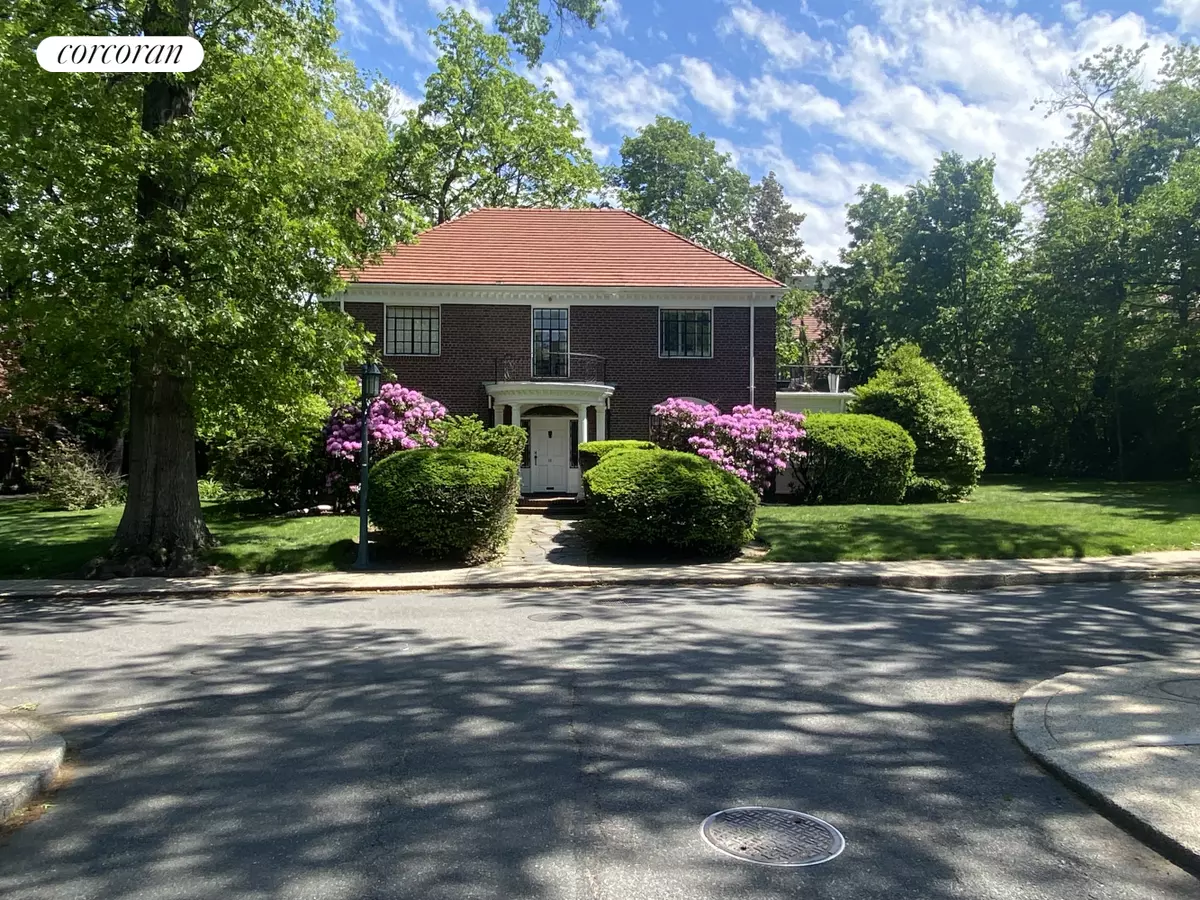 Queens, NY 11375,16 UPSHAW Road