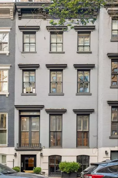 149 E 18th Street #2, Manhattan, NY 10003