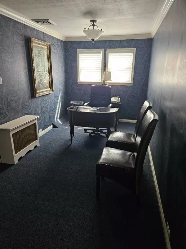 Queens, NY 11693,12-38 Crossbay Boulevard