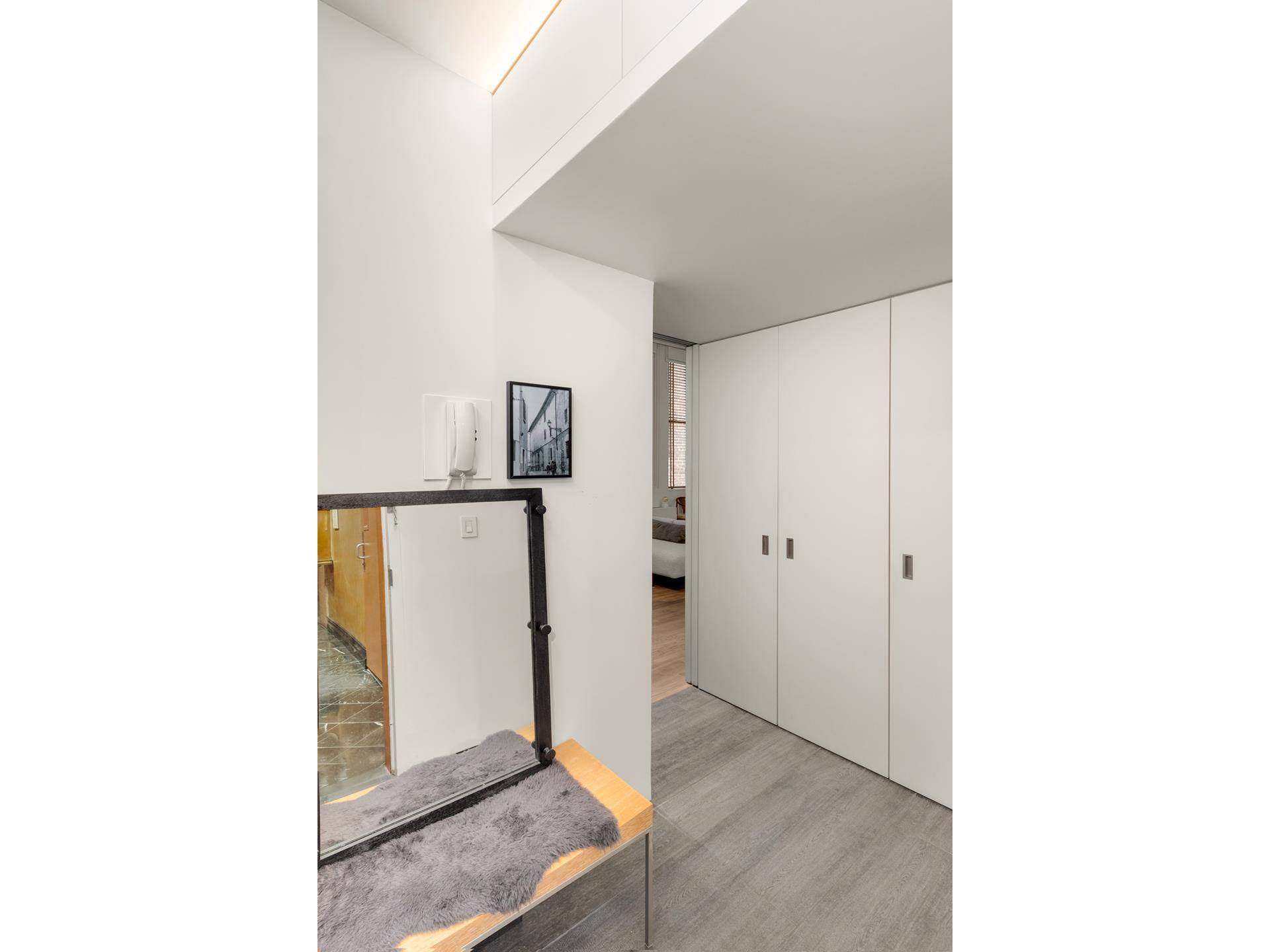 Manhattan, NY 10017,235 E 49TH Street #1H