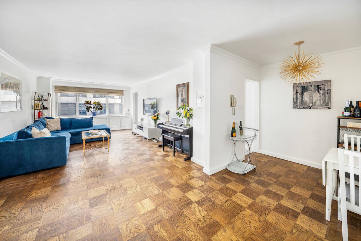 420 E 72nd Street #8C, Manhattan, NY 10021