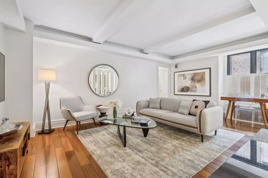 333 E 53rd Street #1J, Manhattan, NY 10022