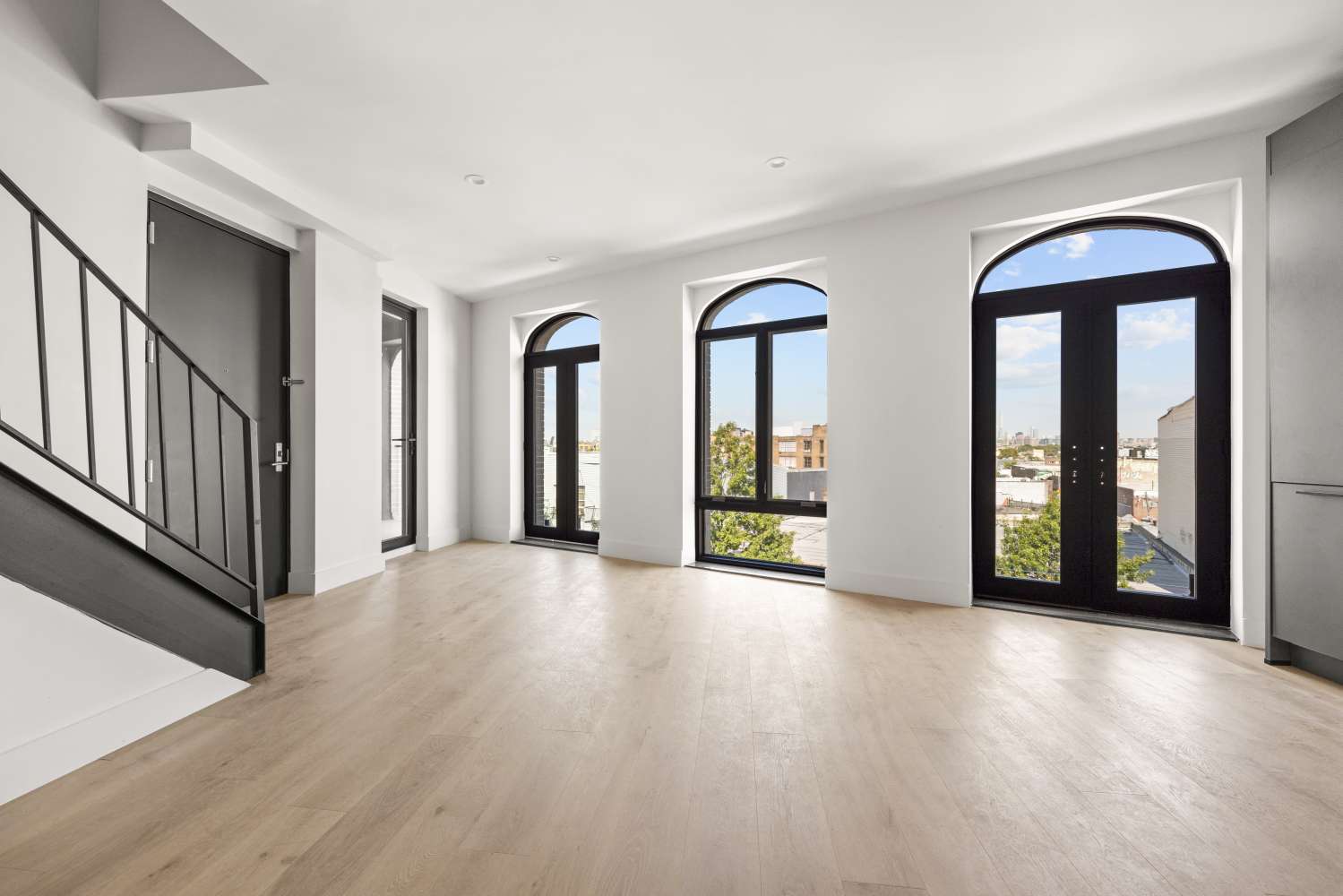 1048 FLUSHING Avenue #4L, Brooklyn, NY 11237