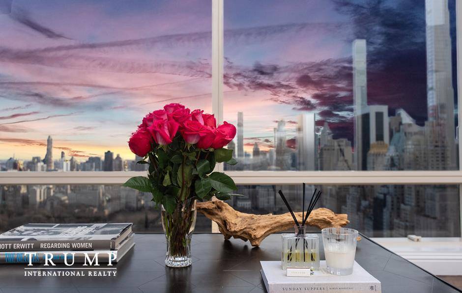 Manhattan, NY 10023,1 Central Park W #39-G