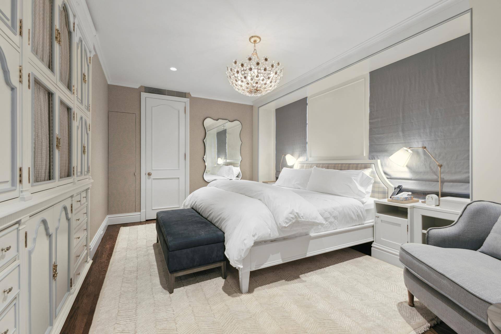 Manhattan, NY 10022,465 PARK Avenue #18F
