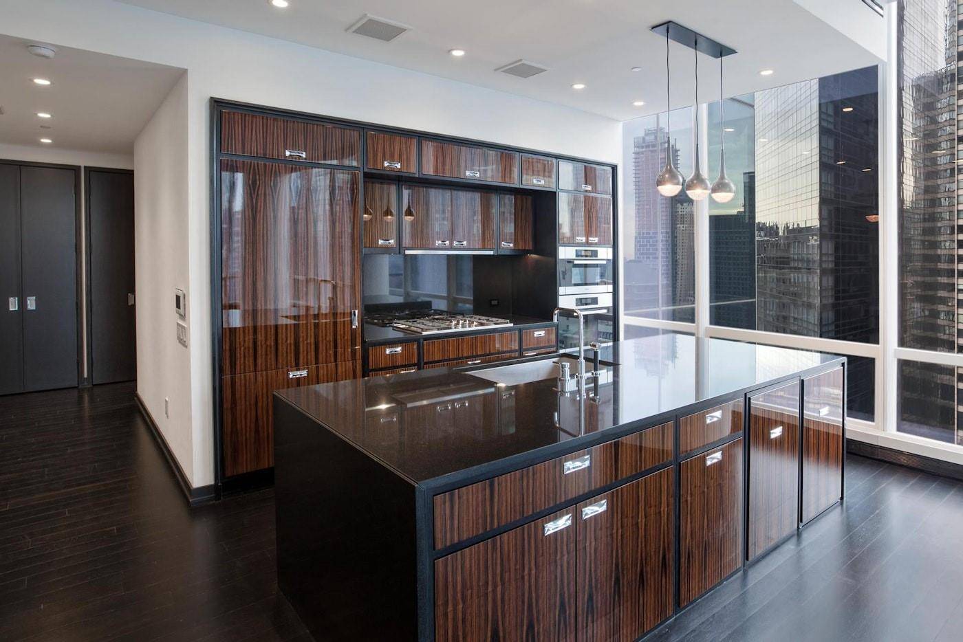 Manhattan, NY 10019,157 W 57TH Street #40C