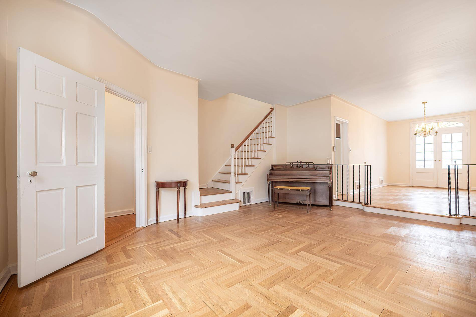 Bronx, NY 10463,286 W 234th Street