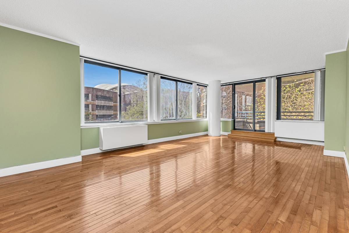 Queens, NY 11374,62-54 97TH Place #3H