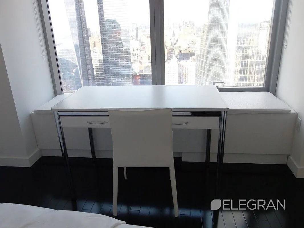 Manhattan, NY 10006,123 Washington Street #46D
