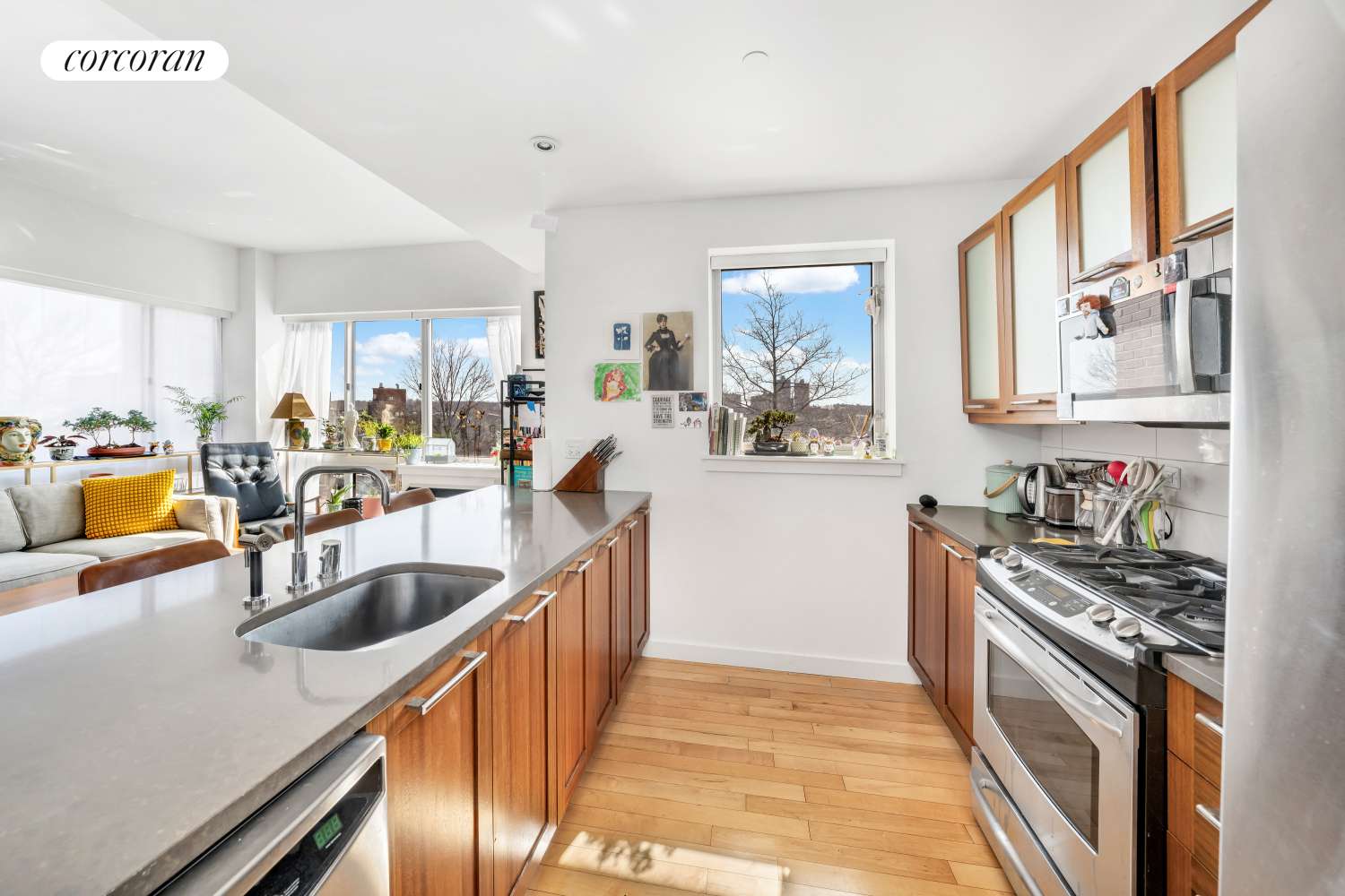Bronx, NY 10463,3585 GREYSTONE Avenue #4C