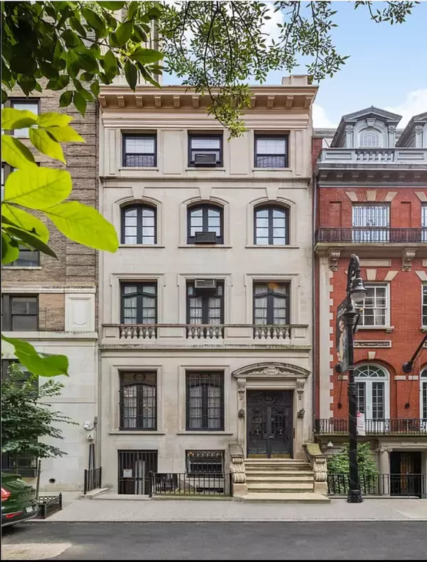 18 E 76th Street, Manhattan, NY 10021