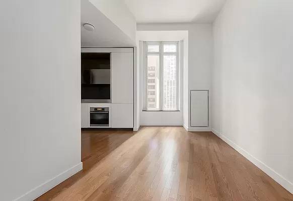 Manhattan, NY 10004,15 WILLIAM Street #19H