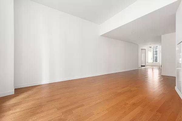 Manhattan, NY 10004,15 WILLIAM Street #19H