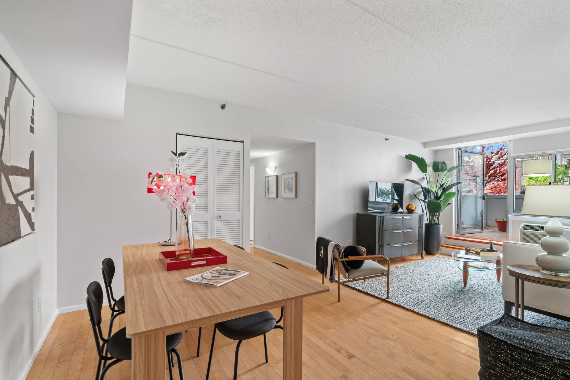 300 W 145th Street #1-N, Manhattan, NY 10039