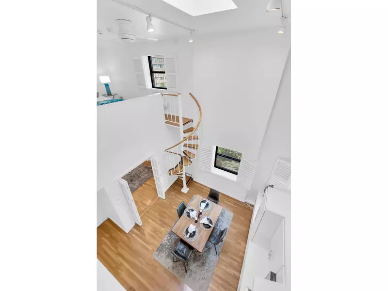 302 E 19TH Street #3B, Manhattan, NY 10003