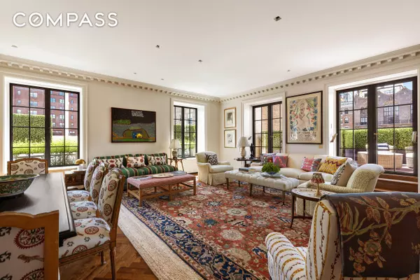 Manhattan, NY 10021,150 E 73rd Street #PH