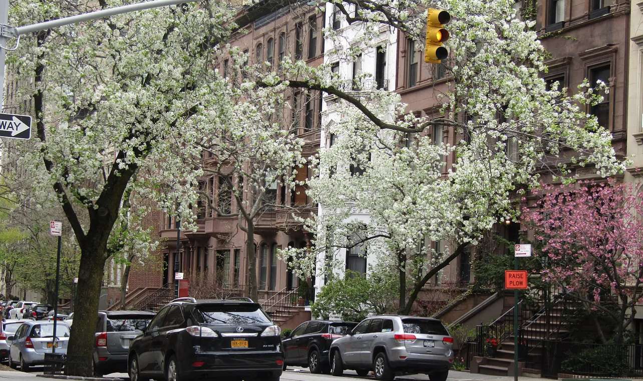19 E 93RD Street #3R, Manhattan, NY 10128