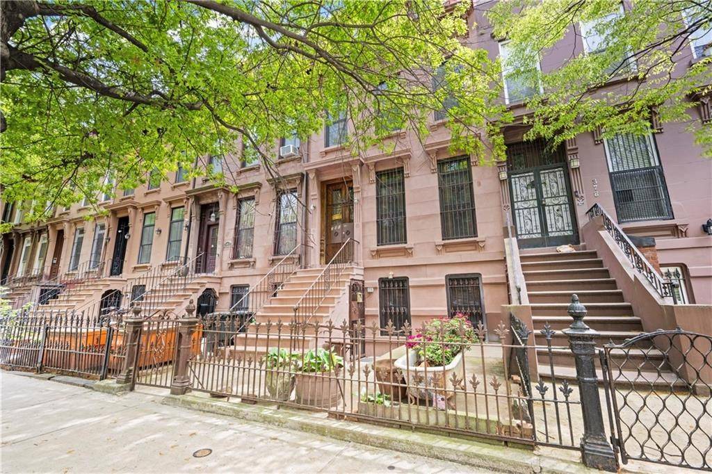 Brooklyn, NY 11221,380 Monroe Street