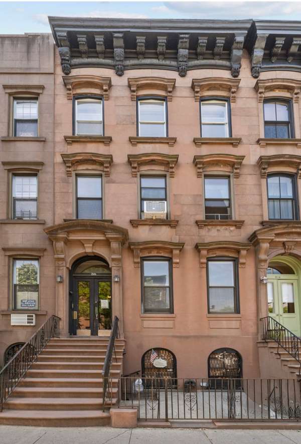 216 UNION Street #HOUSE, Brooklyn, NY 11231