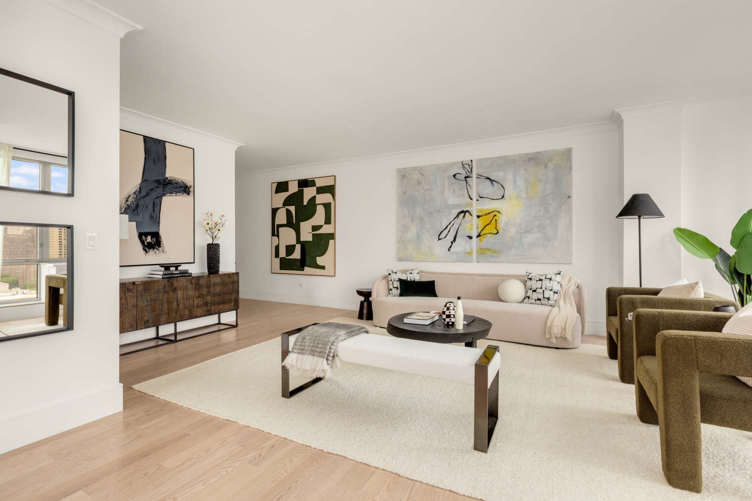 Manhattan, NY 10023,1965 BROADWAY #20A